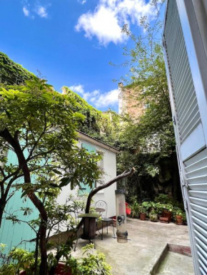 Charming Montmartre Studio